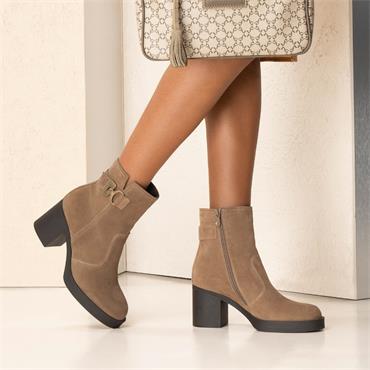 NeroGiardini High Block Heel Buckle Boot - Beige Suede